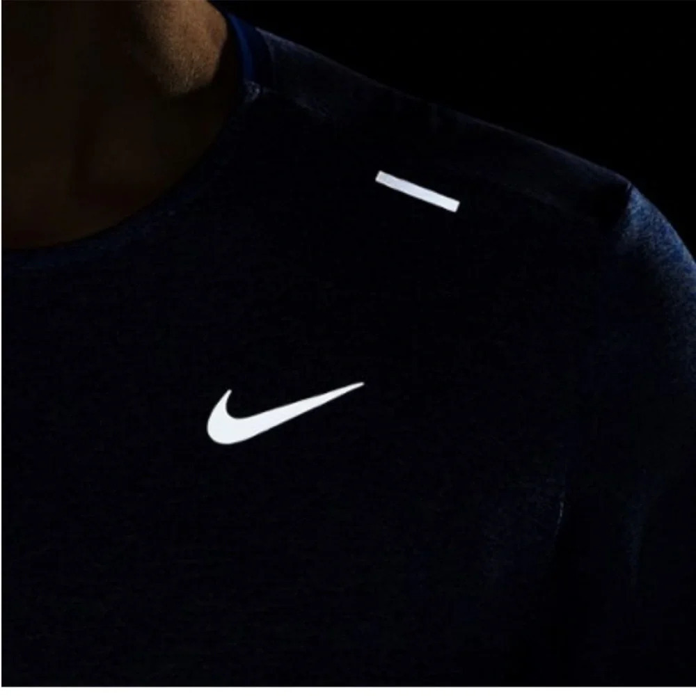 Nike Men’s S Small Dri-FIT Rise 365 Running Top T-Shirt Performance Blue NWT - Picture 4 of 7